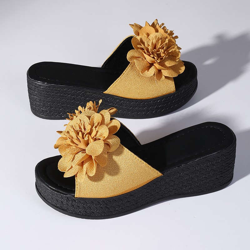 Penelope Platform Slide