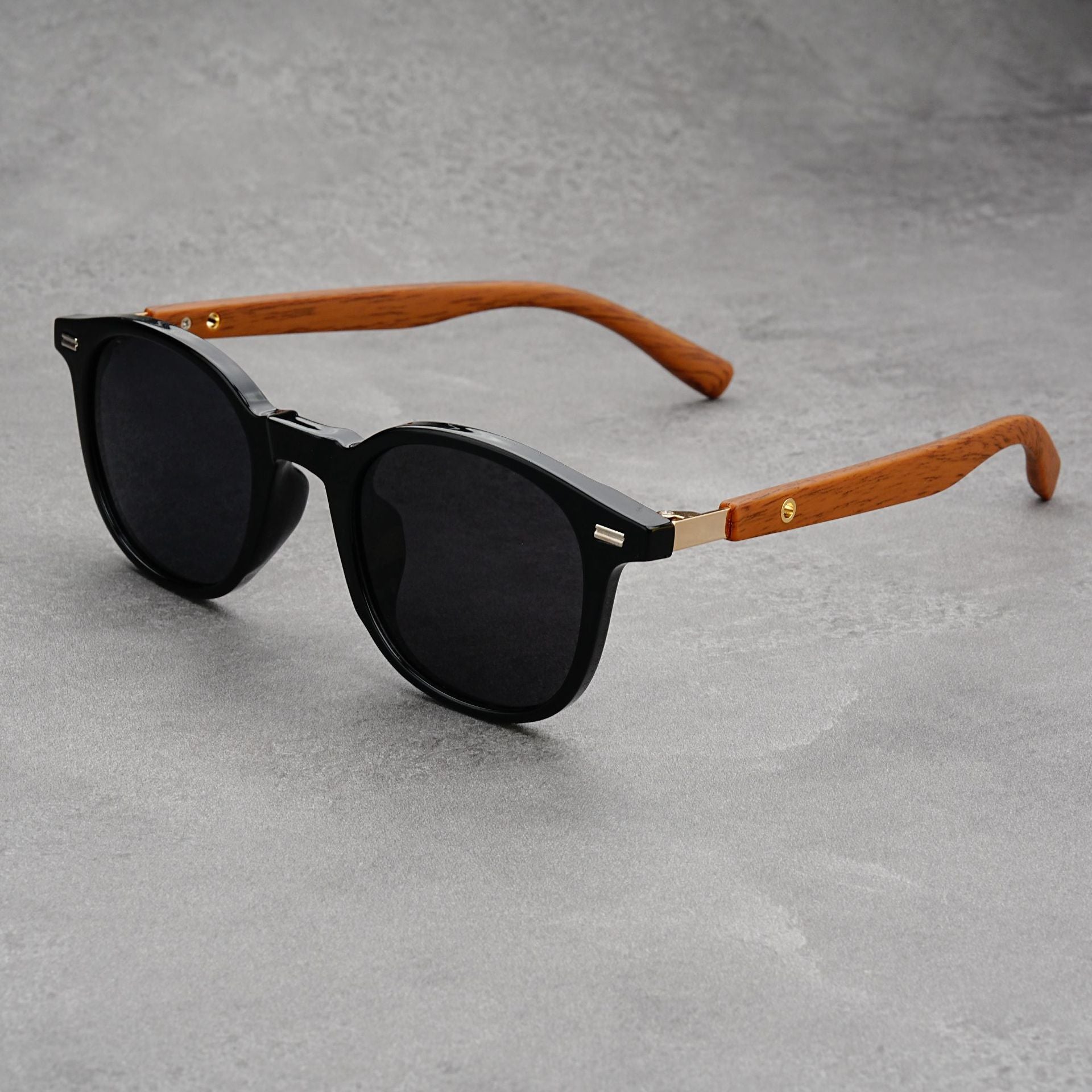 Woodrow Woodgrain Shades