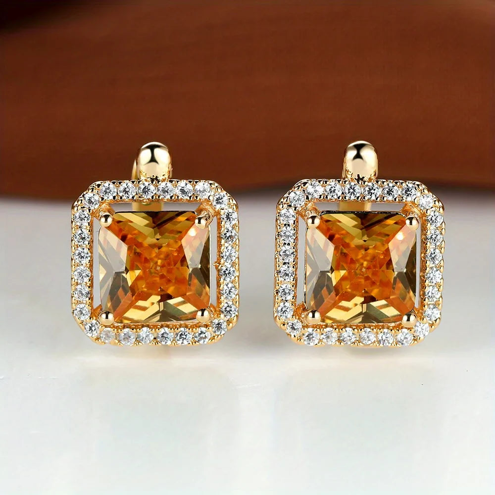 Contour Halo Stud Earrings