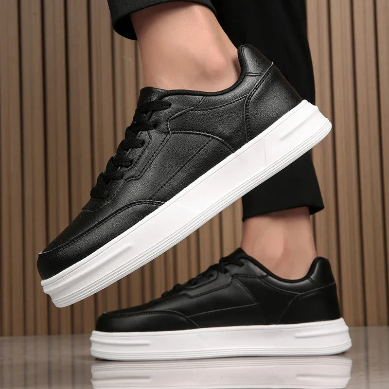 Oliver II Low Top Sneaker