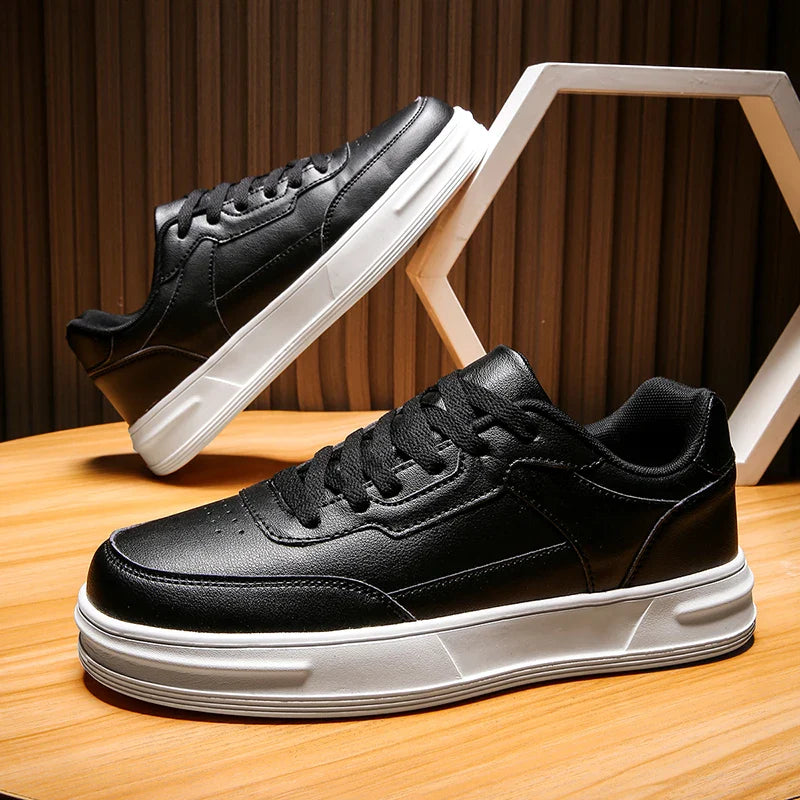 Oliver II Low Top Sneaker