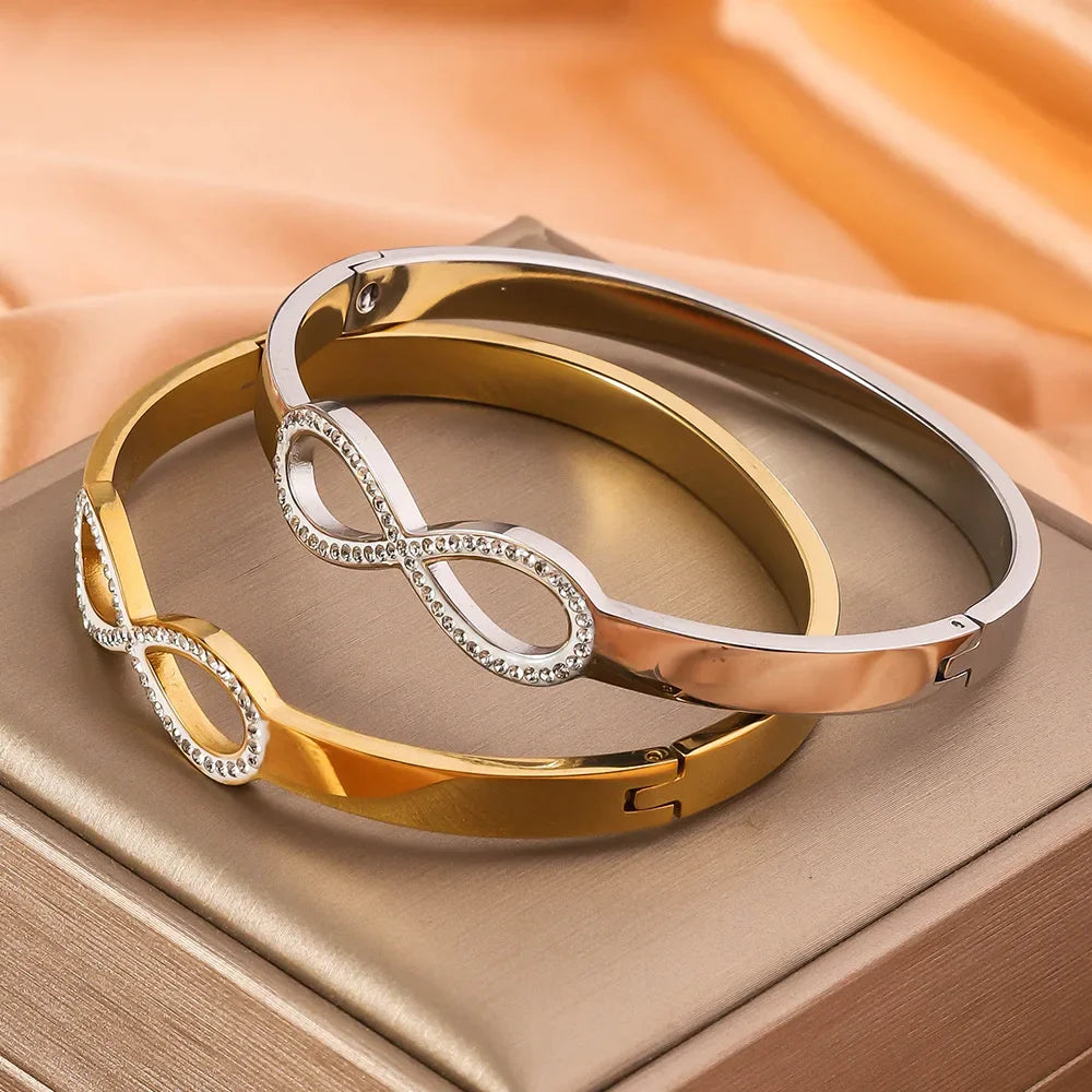 Contour Infinity Bangle