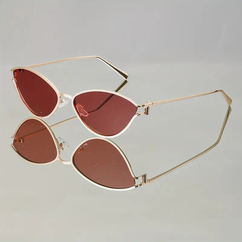 Isla Cat Eye Sunglasses